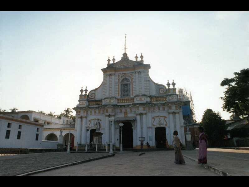 064-india034-chiesa-immacolata-concezione-pondicherry